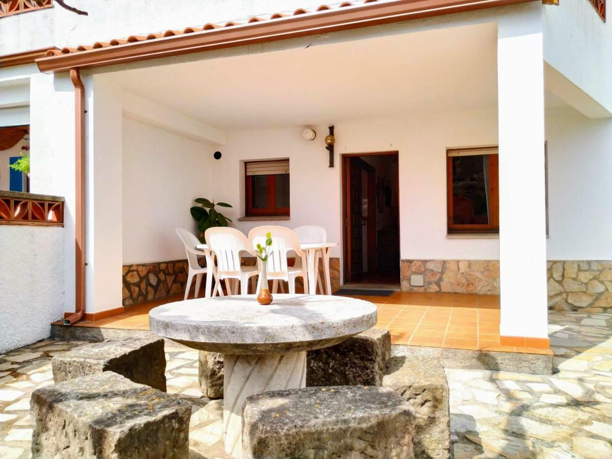 Vacay Apartamento Montgo, Agradable Jardin! En Costa Brava L'Escala! Екстер'єр фото