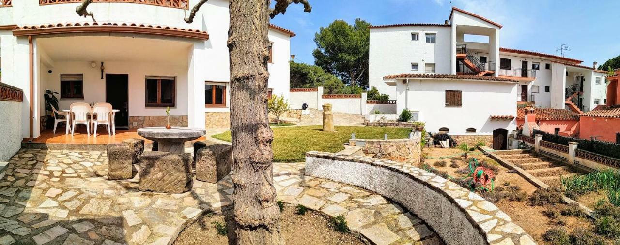 Vacay Apartamento Montgo, Agradable Jardin! En Costa Brava L'Escala! Екстер'єр фото