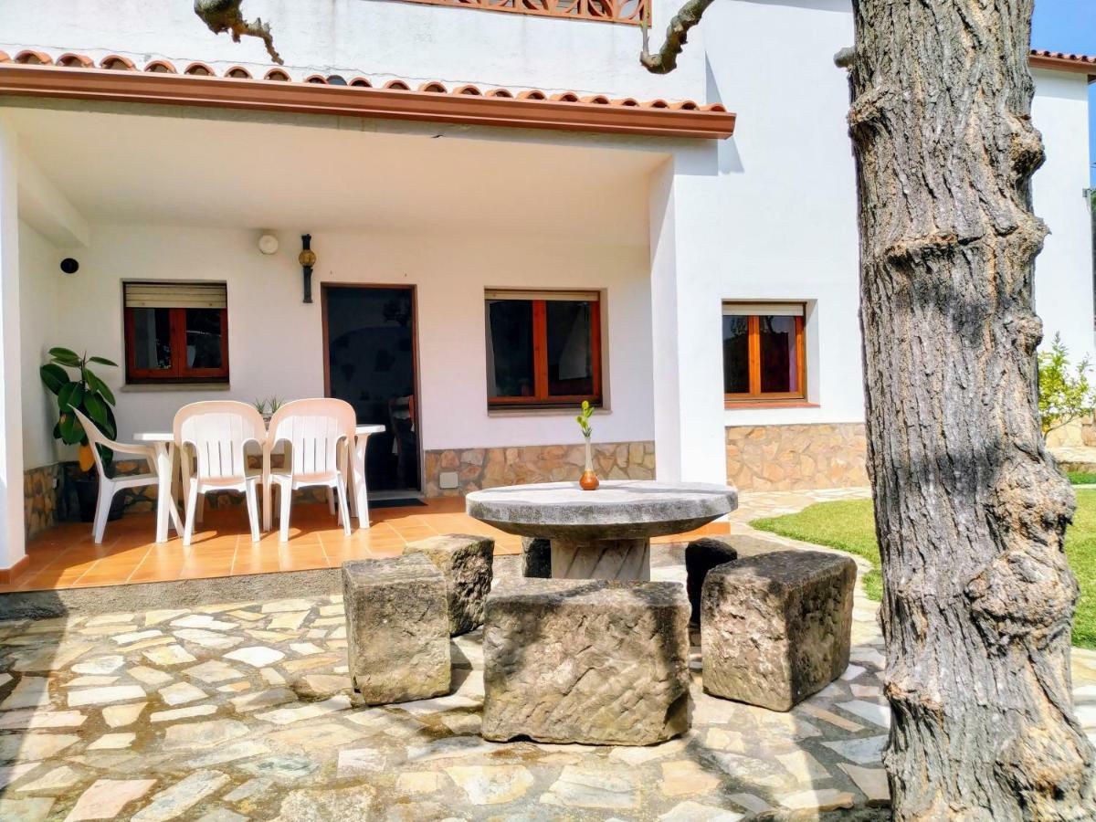 Vacay Apartamento Montgo, Agradable Jardin! En Costa Brava L'Escala! Екстер'єр фото