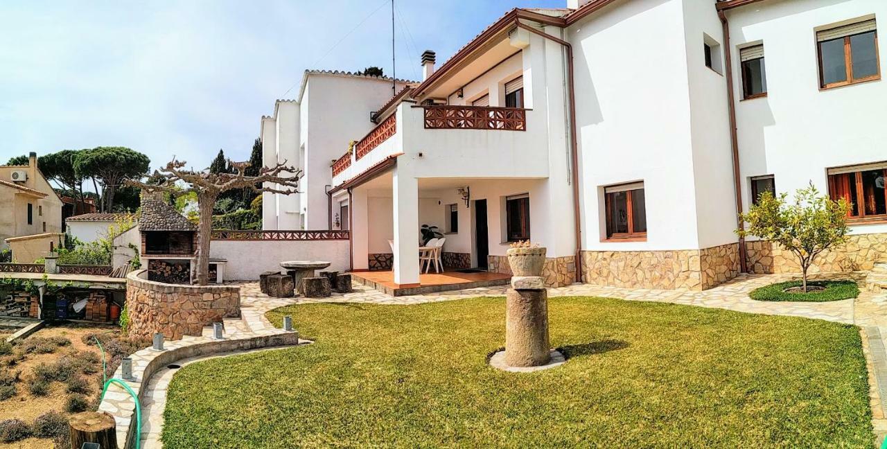Vacay Apartamento Montgo, Agradable Jardin! En Costa Brava L'Escala! Екстер'єр фото