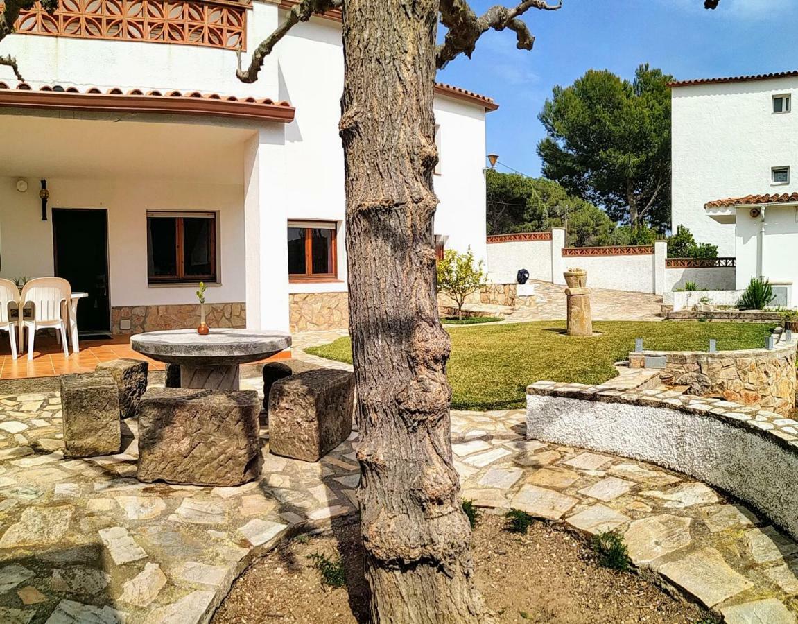 Vacay Apartamento Montgo, Agradable Jardin! En Costa Brava L'Escala! Екстер'єр фото